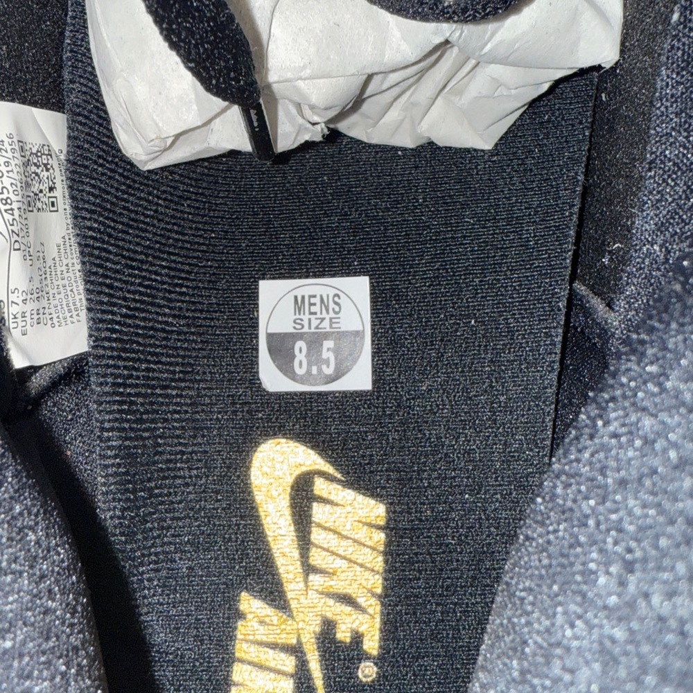 NEW Jordan Black and Gold High-Top Sneakers - Picture 5 of 11